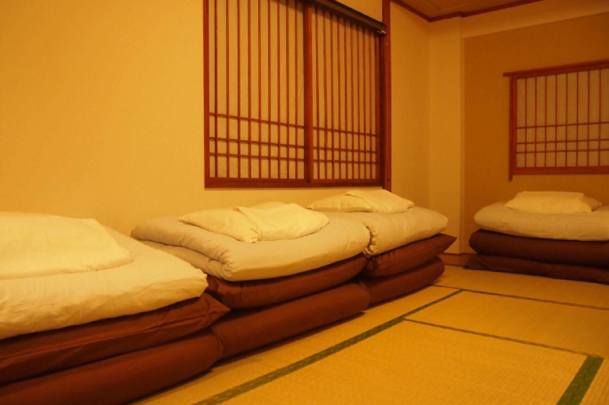 Khaosan Chitose Family Hostel Chitose (Hokkaido) Exterior foto